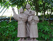 長崎　中町教会　日本26聖人3少年像