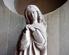 26聖人記念館　マリア像