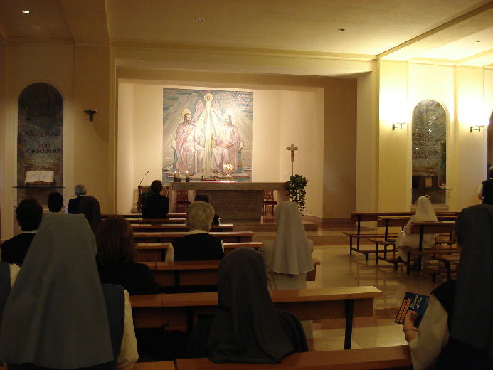 アントニーノ・ピオの聖堂での祈り