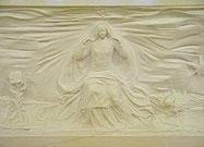 中央祭壇側面:神の母であり人類の仲介者聖マリア